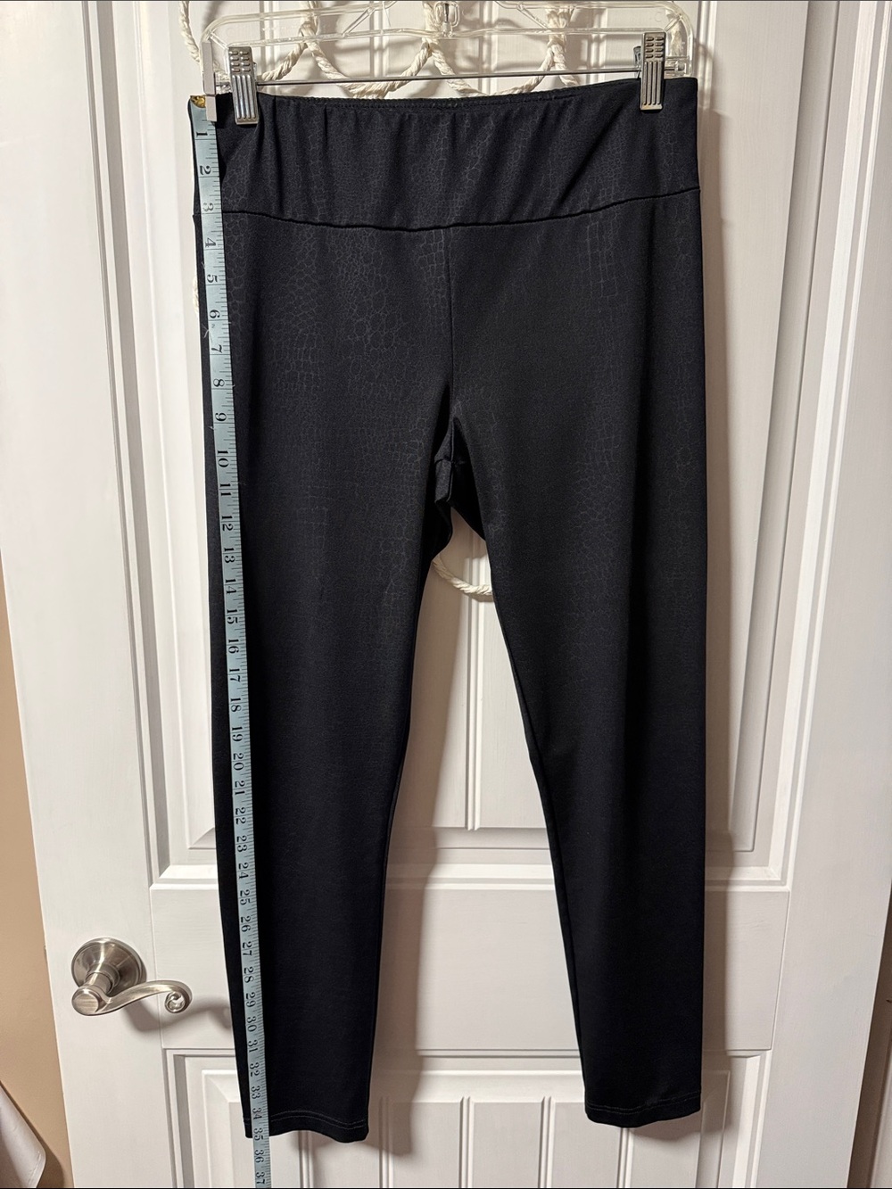 No Boundaries Black Active Leggings with Subtle Texture